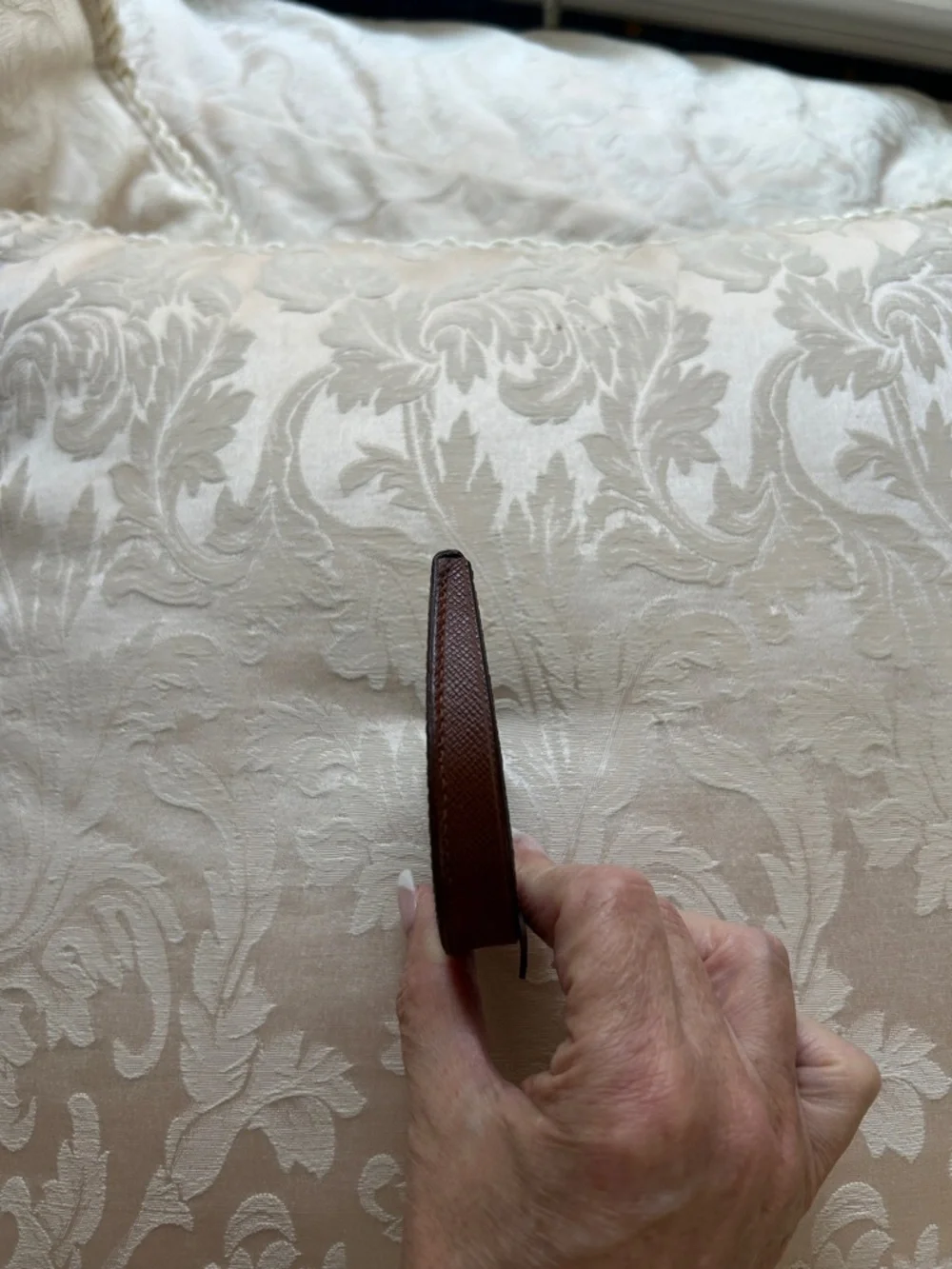 7034. Authentic Louis Vuitton Collectible Vintage Monogram Coin Pouch. - Picture 6 of 8